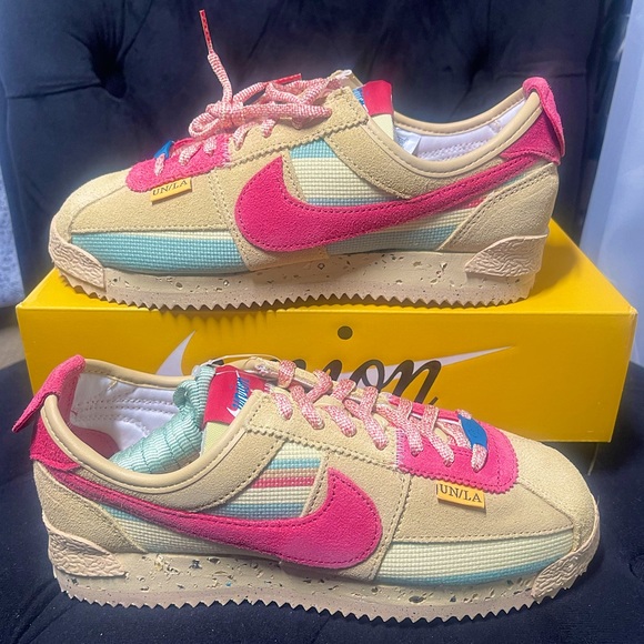 Nike Cortez union rose - Picture 3 of 5